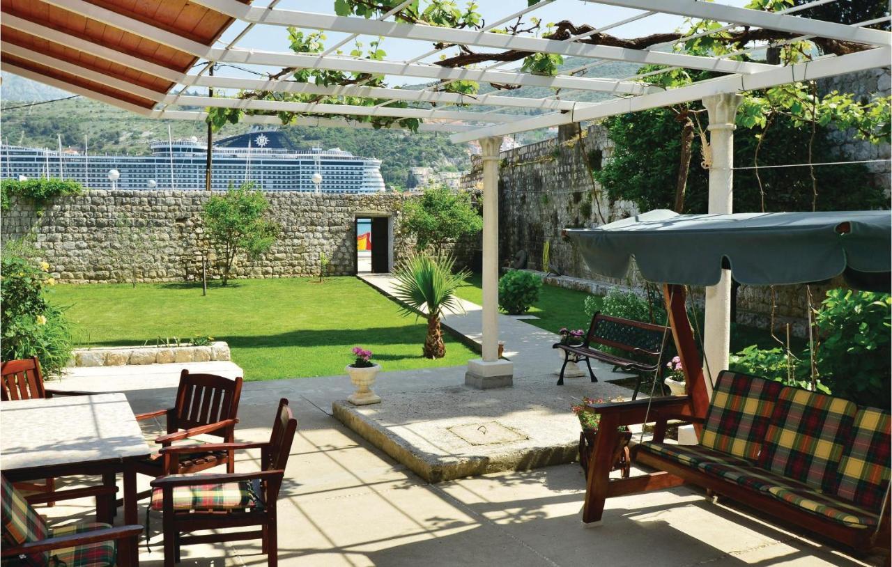 Amazing In With 2 Bedrooms And Wifi Apartment Dubrovnik