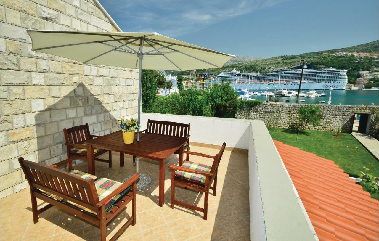 Amazing In With 2 Bedrooms And Wifi Dubrovnik